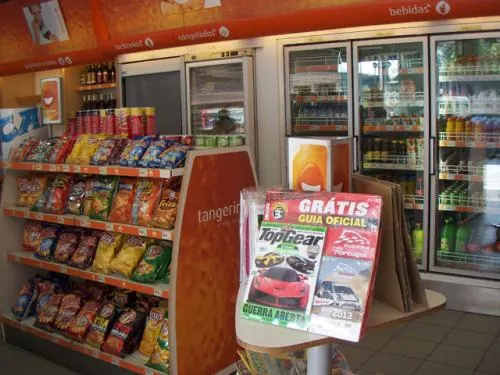 Loja de conveniência de um posto de abastecimento